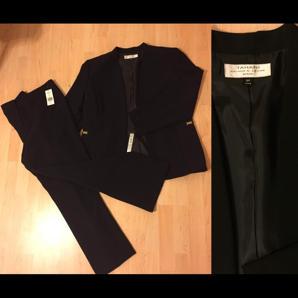Tahari Pant Suit